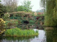 home and garden of claude monet giverny france(1).jpg